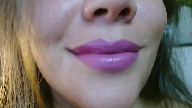 miss_evoleth2 webcam