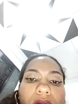 Karen_Ariass webcam