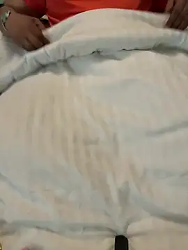 White_Truffel webcam