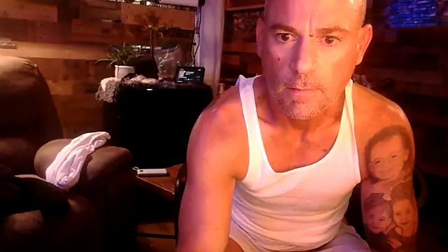 MISTERANDDEMI webcam