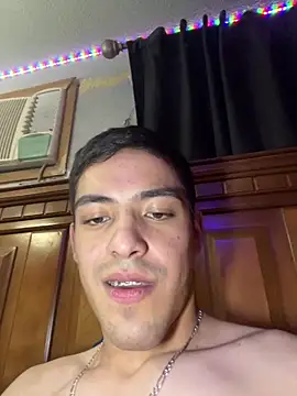 TuPapiChulo2026 webcam