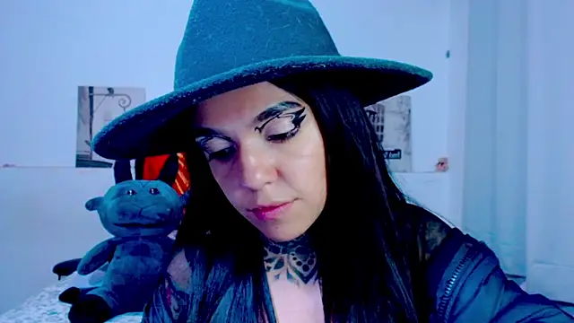 LannieGonzales webcam