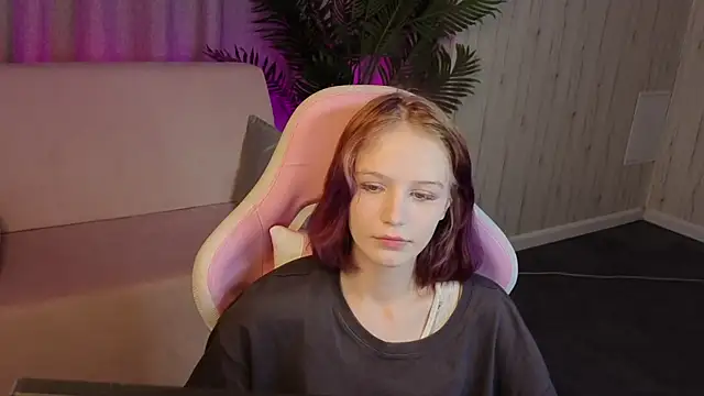 AliceJohansone webcam