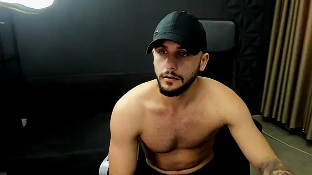 TroyWadee webcam