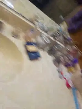 UncutHammer69 webcam