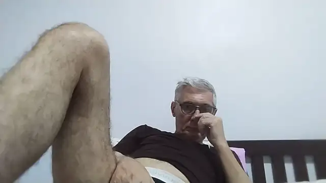 BIGUNCUTHARDCOCK webcam