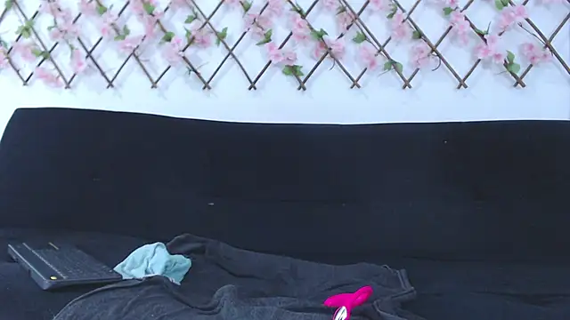 tiffany_gomez9 webcam