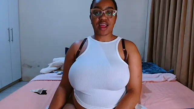 ALEXABOUJEE95 webcam