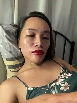 RomanticPearlTS webcam