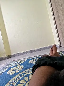 Romantic_boy143 webcam