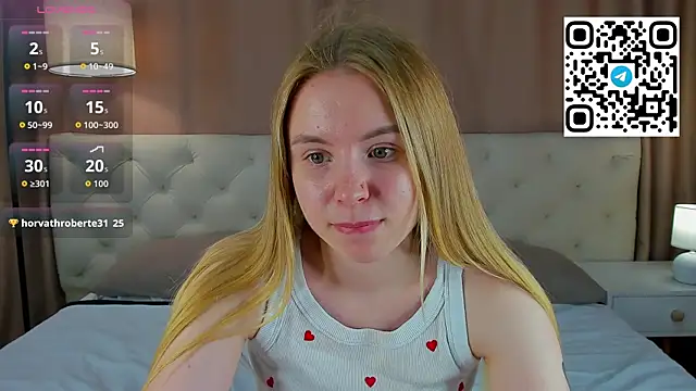 Linda__Bloom webcam