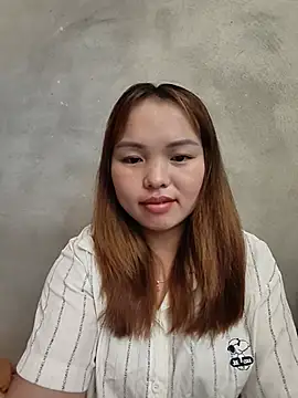 Mina_xYx webcam