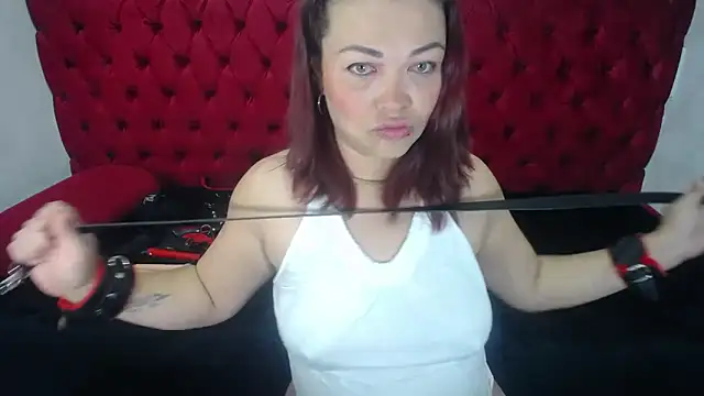 AngelicaMilf03 webcam