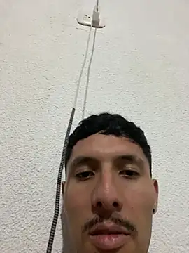 ALEXXXTREM69 webcam