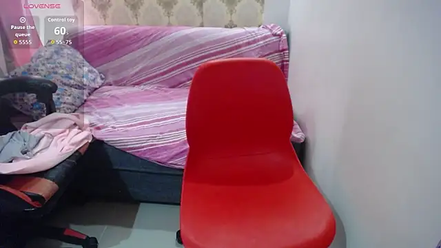 Anica_Bloom webcam