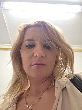 KaylinJan webcam