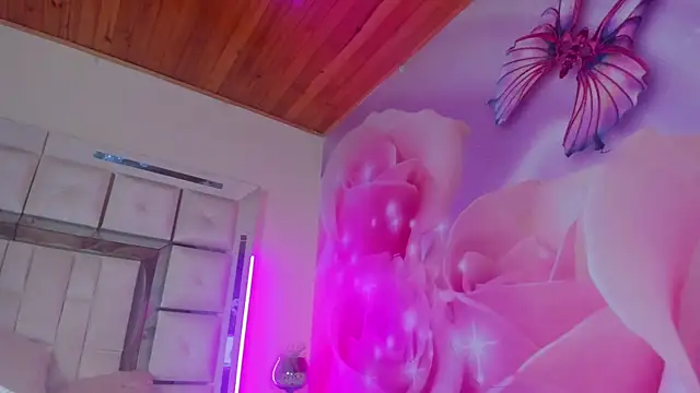 emili_clark webcam