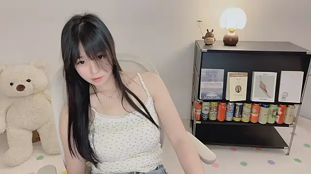Onechestnut webcam