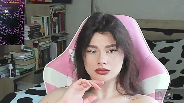 bbJ_one live cam on StripChat