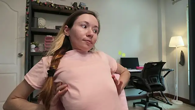 mini_girl_do_it_better (F young) - Get me all turned on for you 😋😻
