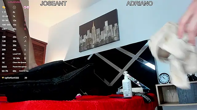 nakedfoam1 webcam