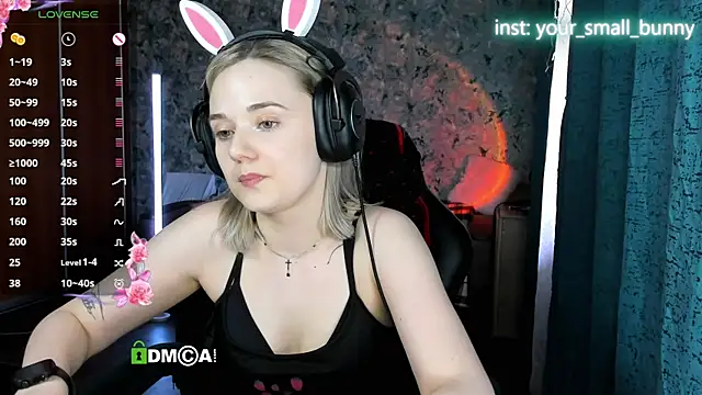 Your_small_bunny webcam