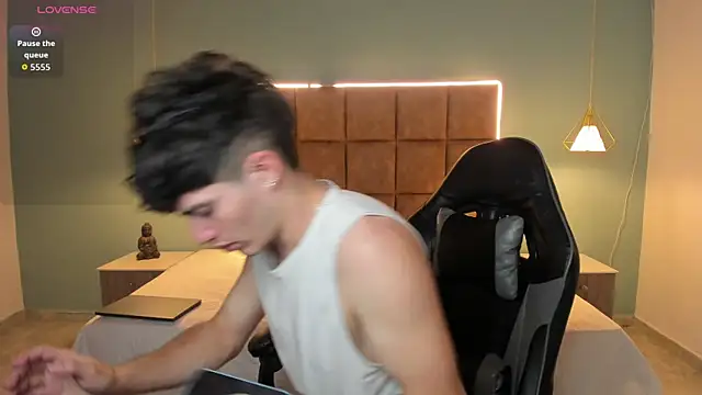 AlejooTwink webcam