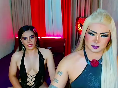 Wildest_Slave_Huntress webcam