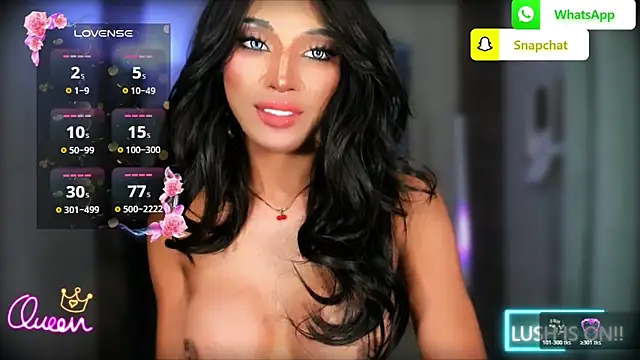 UrDominantBella webcam