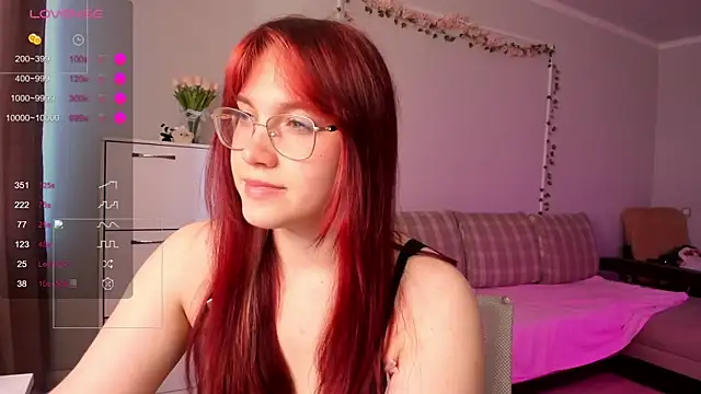 SweetieMarry webcam