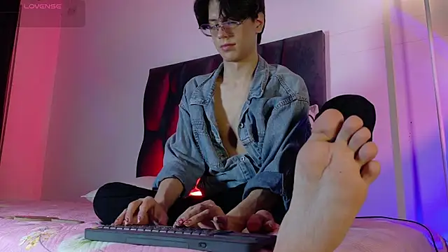 lui_x_dust webcam