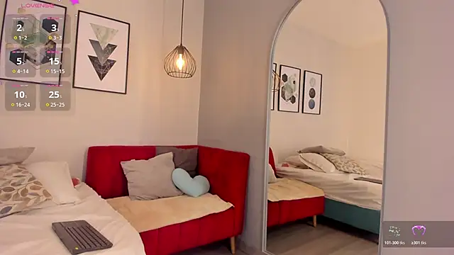 ariavelvet_ webcam