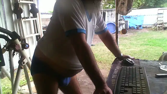 herbie010666 webcam