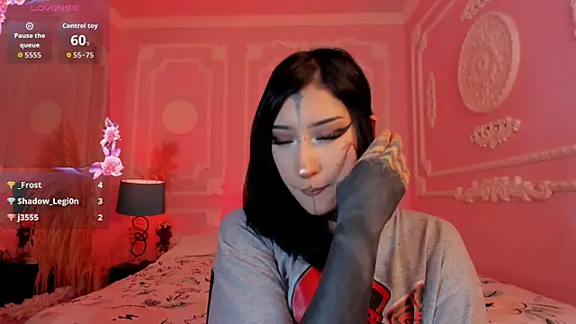Kat_VonDe webcam