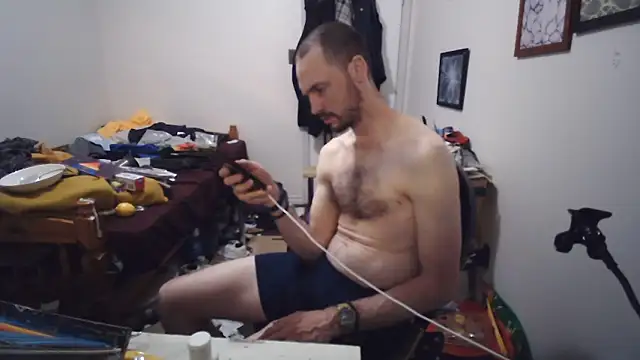 JohnnyMoves webcam