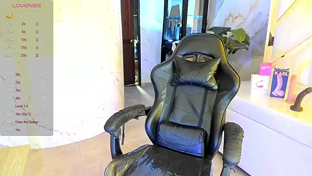 Zarath_tf live cam on StripChat