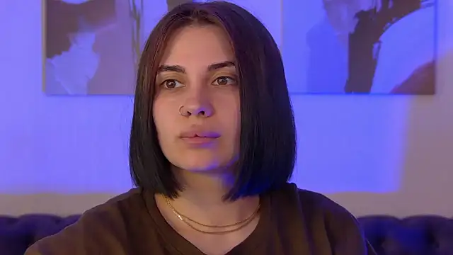 AdrianaToress webcam