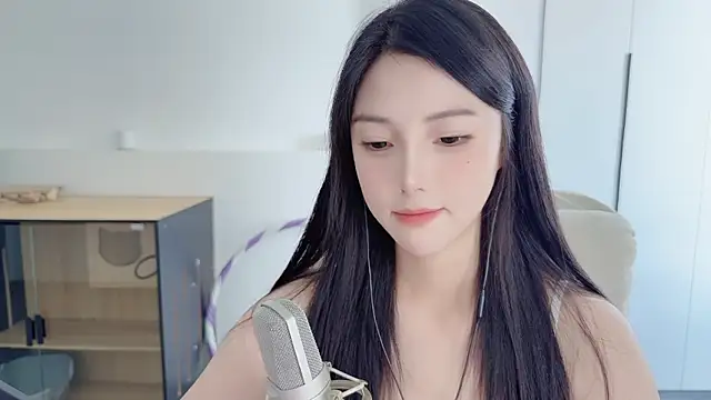 holo_love webcam