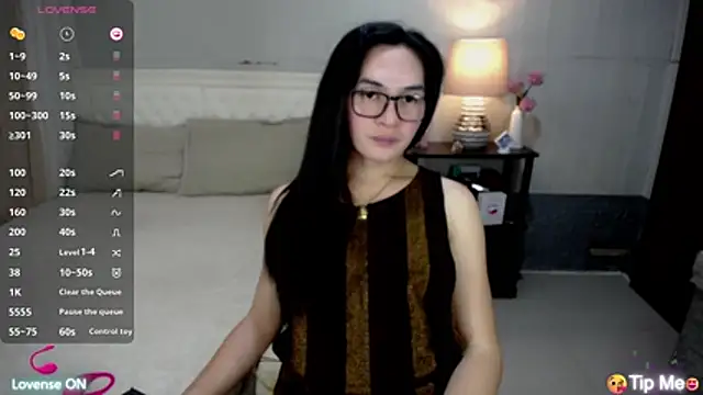 AsianSweetHeartxX webcam