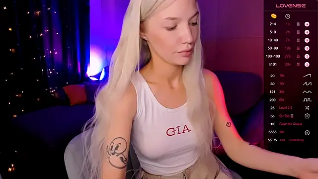 AnyaTaylor_ webcam