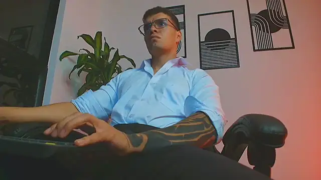 ALPHA_DOMINUS_ webcam