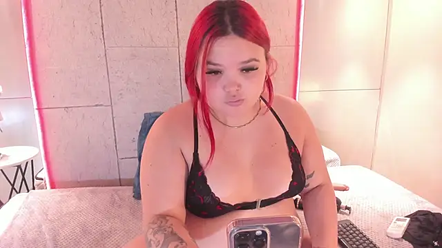 Lushi_Love webcam
