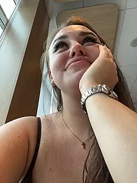 KiraSunshine webcam