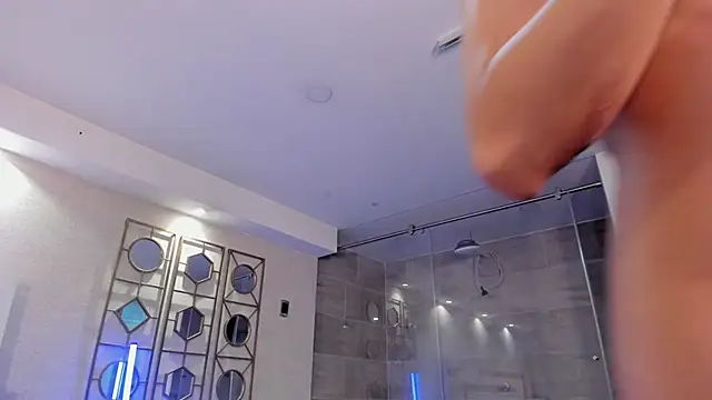 Violettaa_Stone webcam