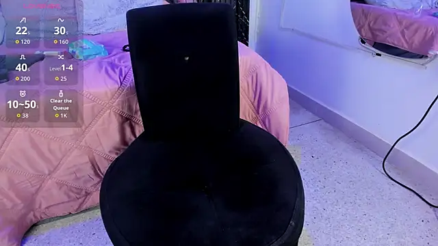 Miia_Deluxe webcam