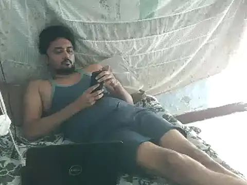 ROCOGUJUBULL webcam