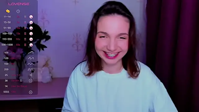KindHazelHere_ webcam
