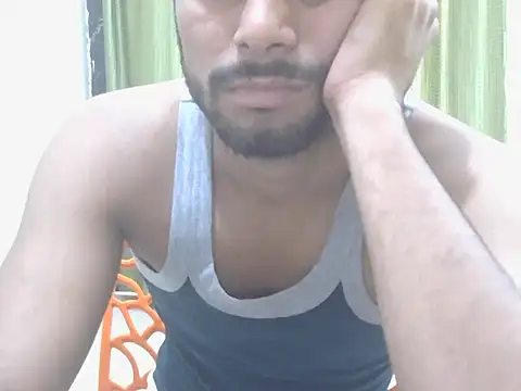 Stubborndesiboy webcam