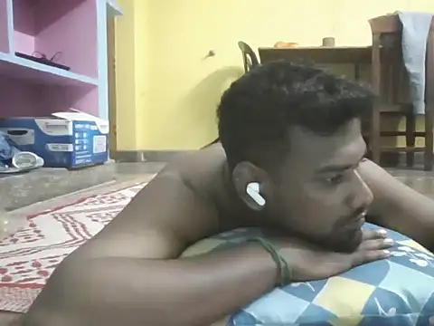 Tamilgud23 webcam