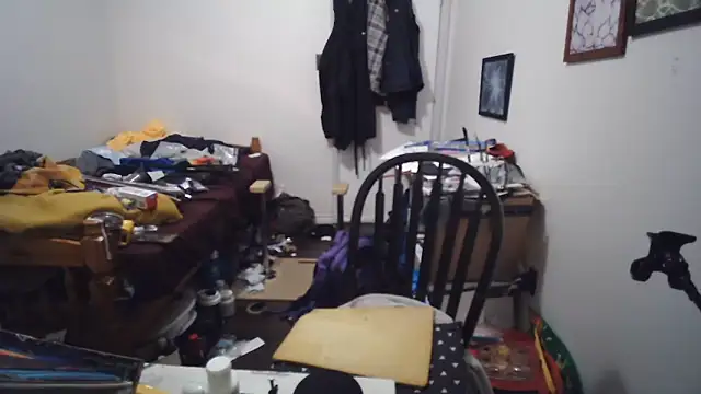 JohnnyMoves webcam